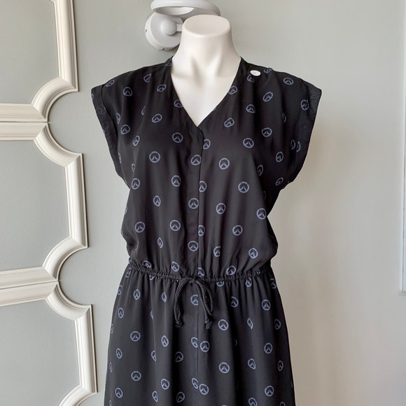 Overwatch Logo Tie Waist Chiffon Cosplay Midi Dress in Black Size Large - Picture 3 of 10